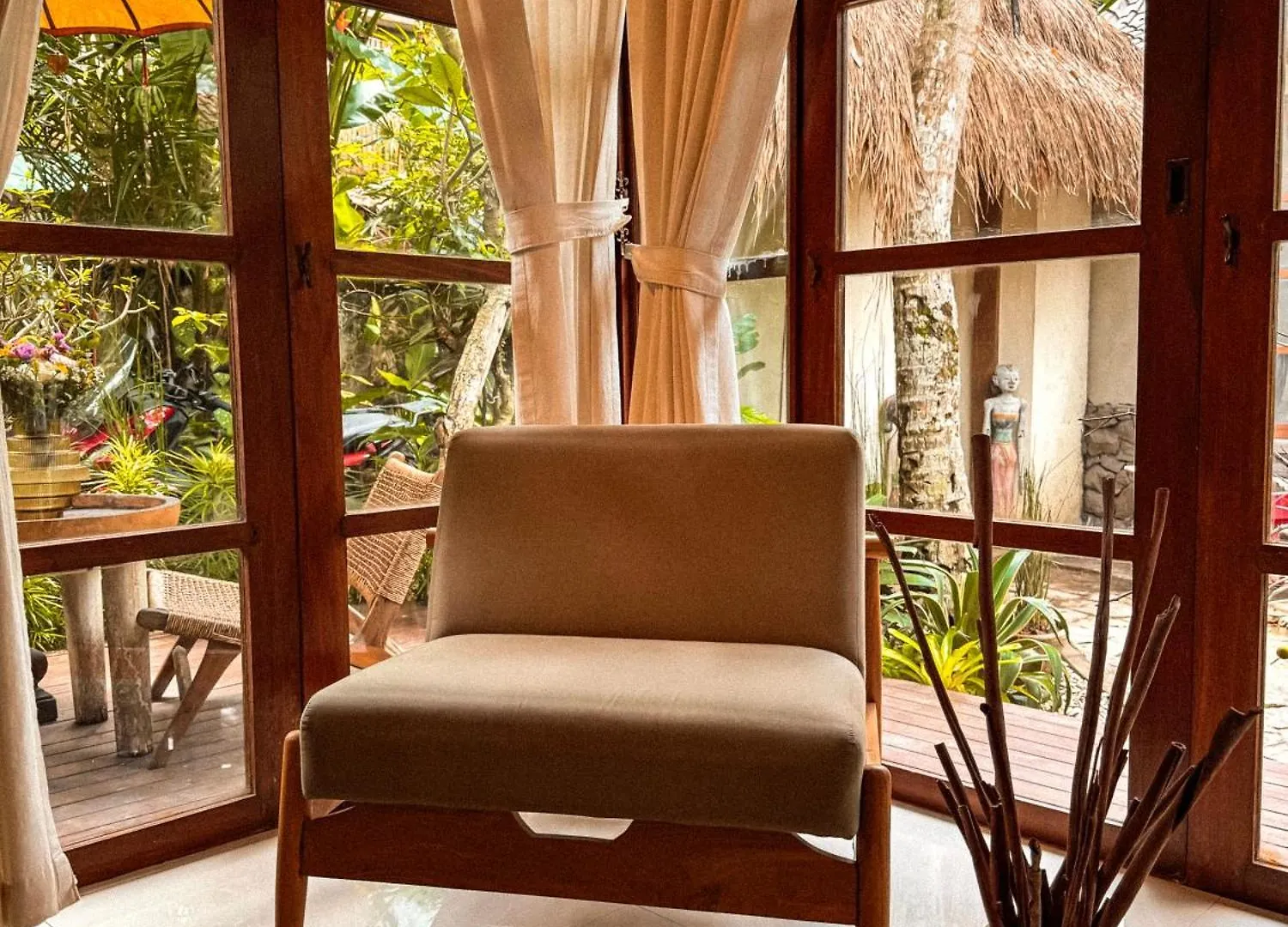 Bali Maison Ubud  Bed & Breakfast